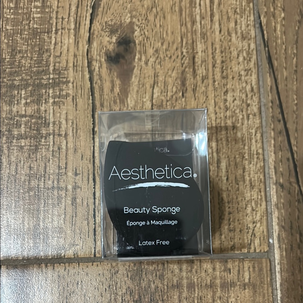 Aesthetica Black Beauty Sponge